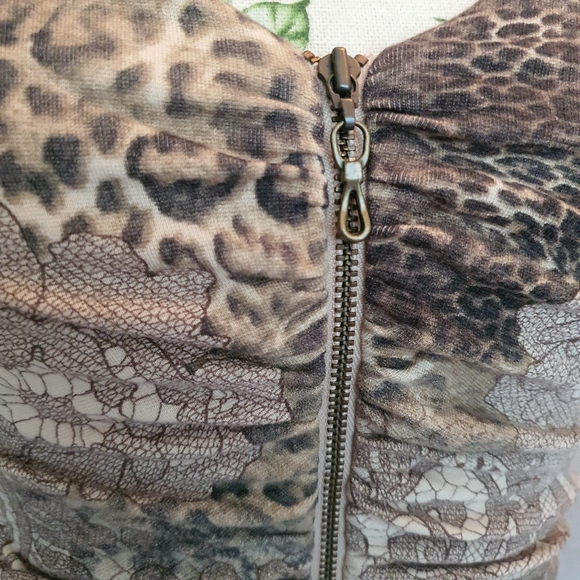 Cue Bodycon Zipped Dress Size 8 - Picture 6 of 8